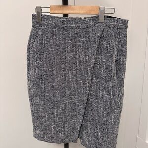 NWT Banana Republic Black and White Pencil Skirt